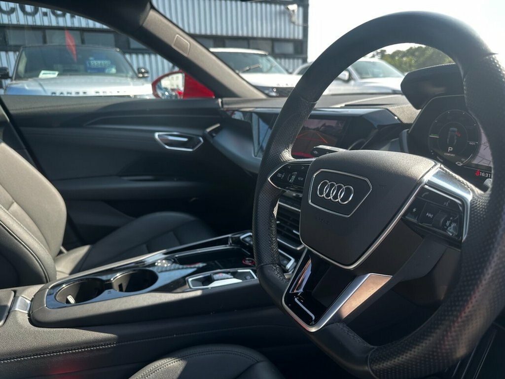 Audi E Tron GT 93.4Kwh Quattro Grey #25