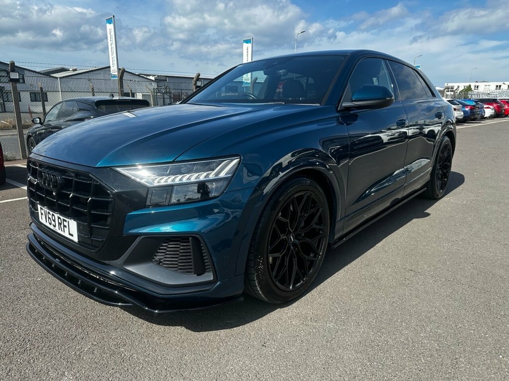 Audi Q8 3L S Line Blue #3