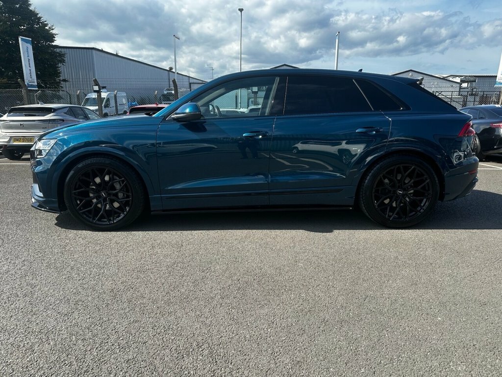 Audi Q8 3L S Line Blue #4