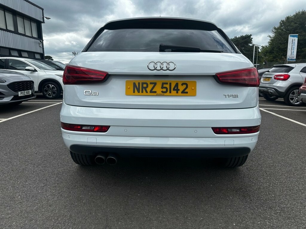 Audi Q3 1.4L Sport White #6