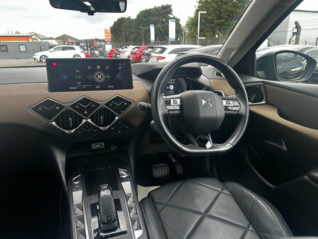 DS DS 3 Crossback Crossback 100Kw E-tense Ultra Prestige 50Kwh A Silver #12