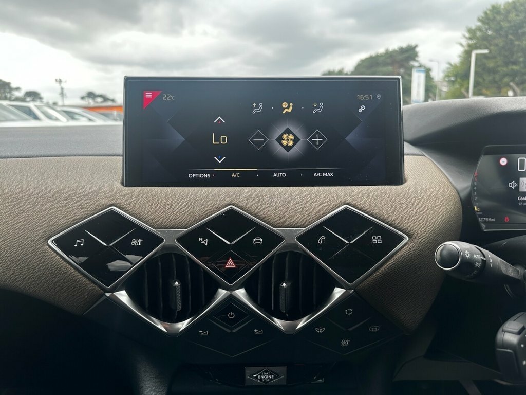 DS DS 3 Crossback Crossback 100Kw E-tense Ultra Prestige 50Kwh A Silver #13