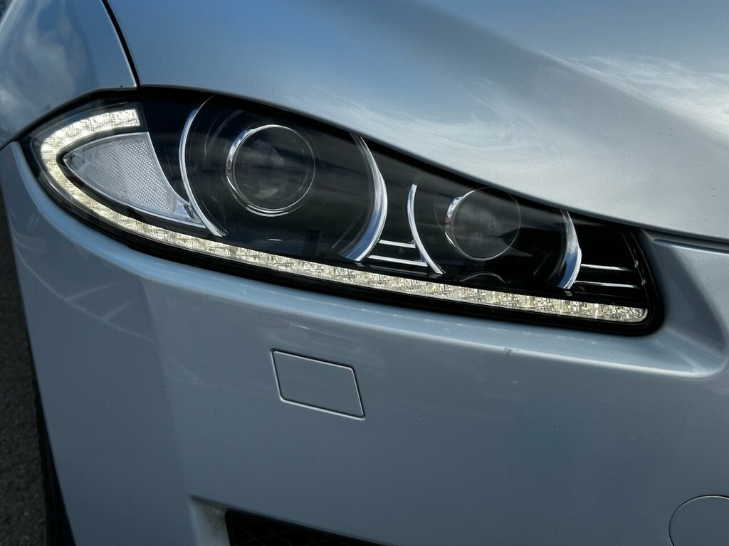 Jaguar XF 3.0 V6 340Ps Portfolio #17