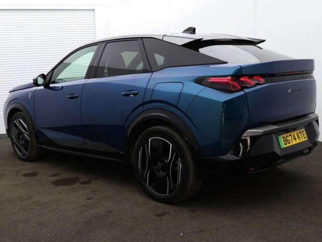 Peugeot 3008 73Kwh Gt Suv 210 Ps BG74KTE Blue #2