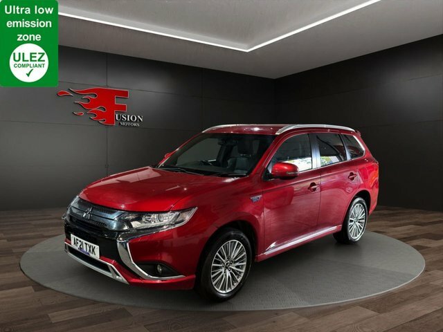 Mitsubishi Outlander 2.4H Twinmotor 13.8Kwh Dynamic Suv Plug Red