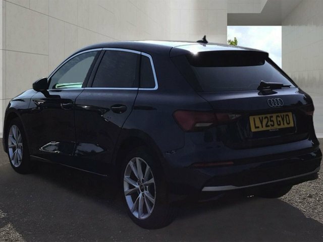 Audi A3 1.5 Tfsi 30 Sport Sportback S Tronic Eu LY25GYO Blue #2