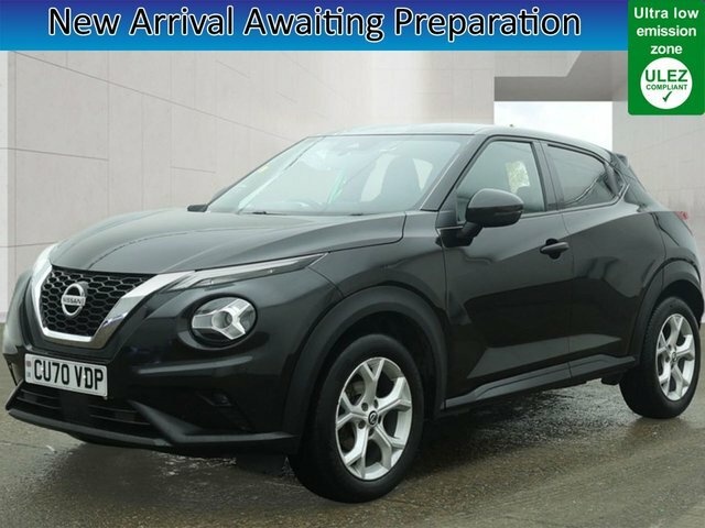 Nissan Juke 1.0 Dig-t N-connecta Suv Dct Euro Black