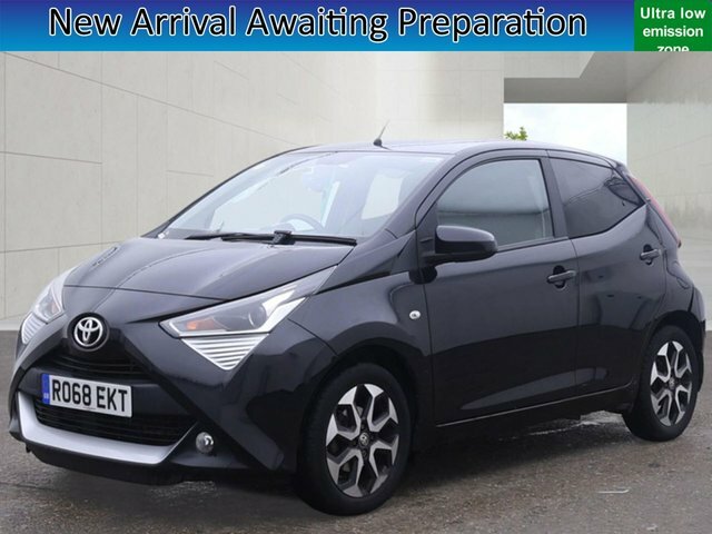 Toyota Aygo 1.0 Vvt-i X-plore Hatchback X-shift Eur Black