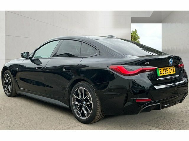 BMW i4 35 70.2Kwh M Sport Gran Coupe Ed Black #3