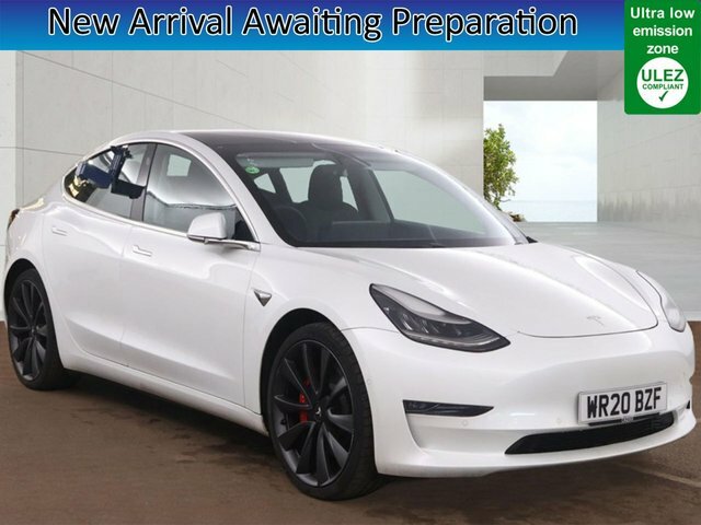 Tesla Model 3 Dual Motor Performance Saloon White