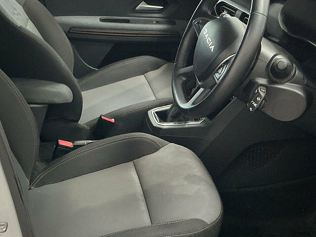 Dacia Jogger 1.6 Hev Extreme Black #7