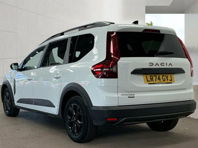 Dacia Jogger 1.6 Hybrid Extreme Mpv Hybrid Euro White #2