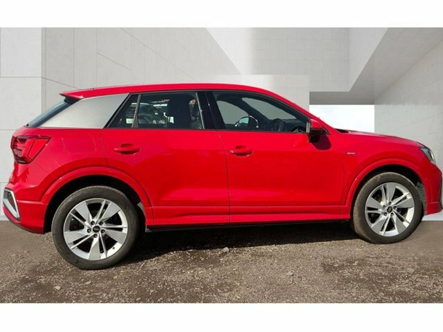 Audi Q2 1.5 Tfsi Cod 35 S Line Suv S Tronic Eur Red #4