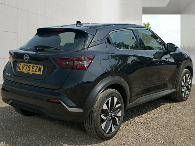 Nissan Juke 1.0 Dig-t Acenta Premium Suv Dct E LV75EZM Black #2