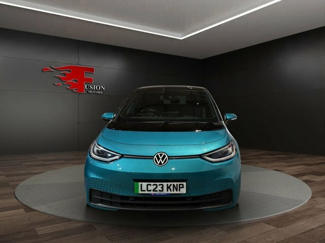 Volkswagen ID.3 Pro Performance 58Kwh Family Hatchback Electri LC23KNP Blue #2