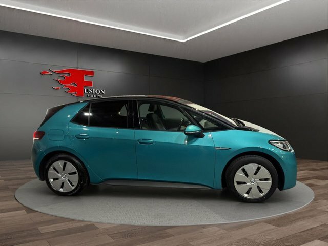 Volkswagen ID.3 Pro Performance 58Kwh Family Hatchback Electri LC23KNP Blue #6