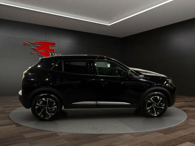 Peugeot e-2008 50Kwh Allure Premium Suv 7Kw Black #6
