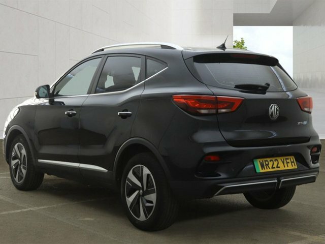 MG ZS 51.1Kwh Trophy Connect Suv 176 Black #3