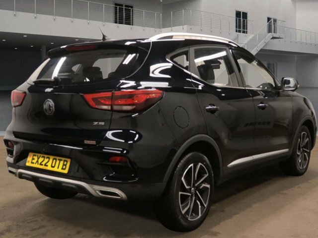 MG ZS 1.5 Vti-tech Exclusive Suv Euro Black #3