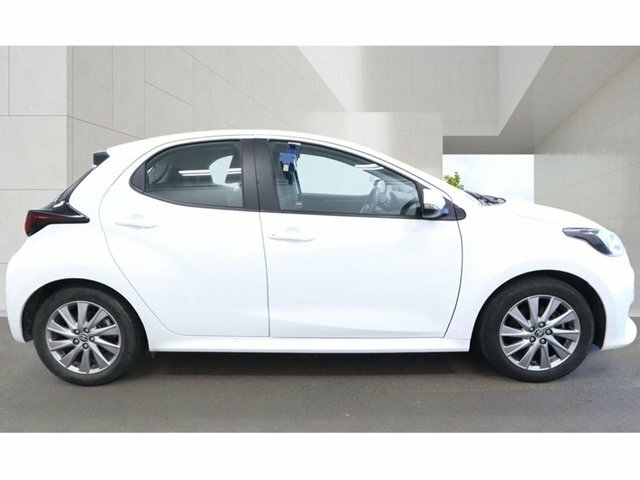 Toyota Yaris 1.5 Vvt-h Icon Hatchback Hybrid E-cvt E DL73YDD White #3