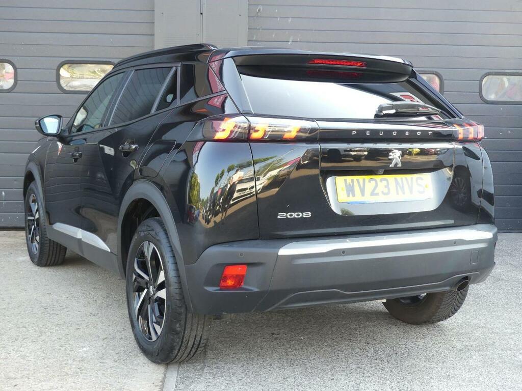 Peugeot 2008 1.2 Puretech Allure Premium Euro 6 S S Black #2