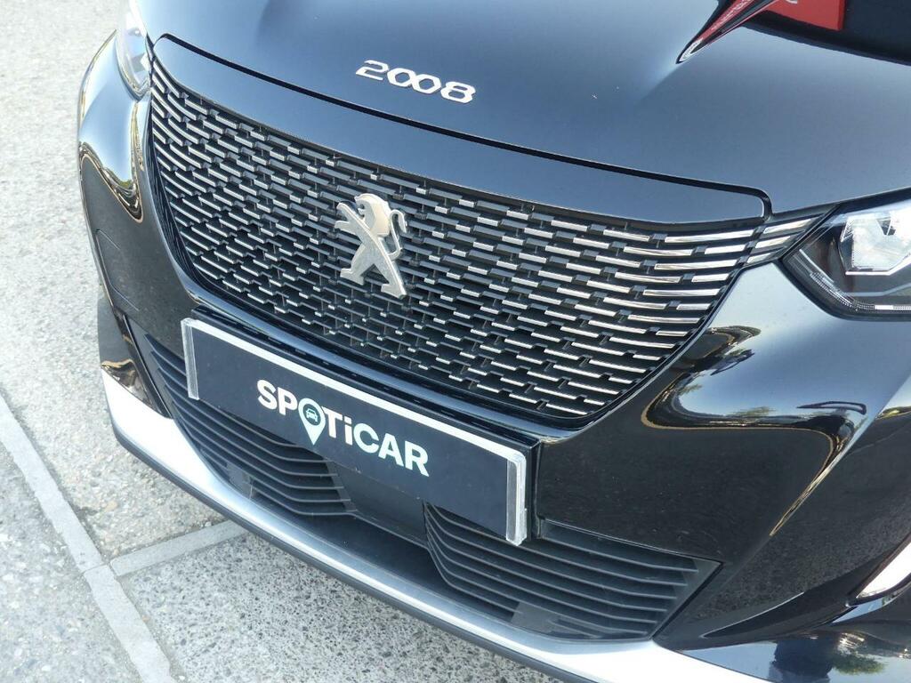 Peugeot 2008 1.2 Puretech Allure Premium Euro 6 S S Black #4