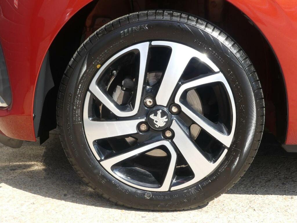 Peugeot 108 1.0 72 Active Black #10