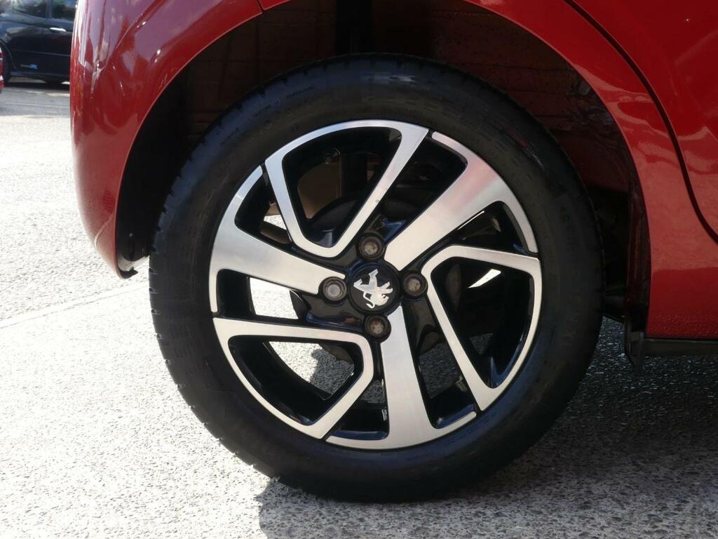 Peugeot 108 1.0 72 Active Black #12