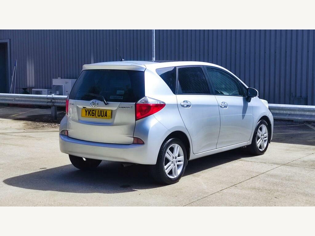 Toyota Verso-S 1.33 Dual Vvt-i T Spirit Euro 5 Silver #6