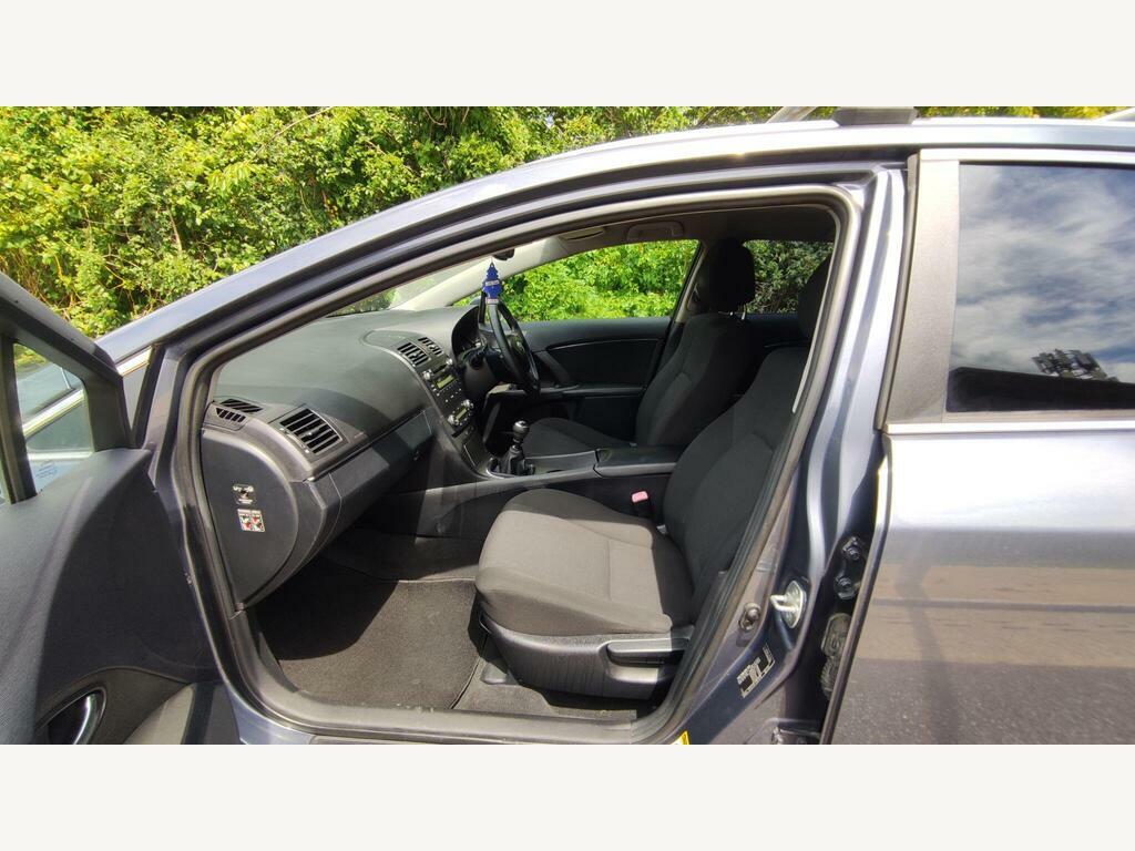 Toyota Avensis 2.0 D-4d Tr Grey #9