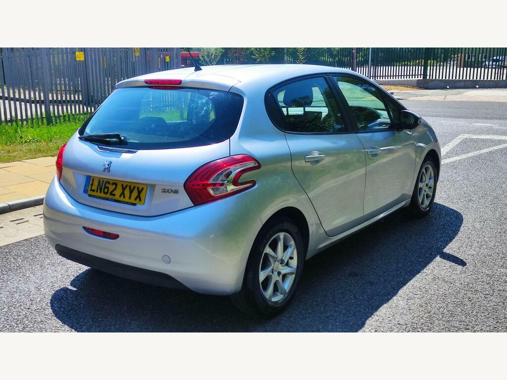 Peugeot 208 1.2 Vti Active Euro 5 Silver #6