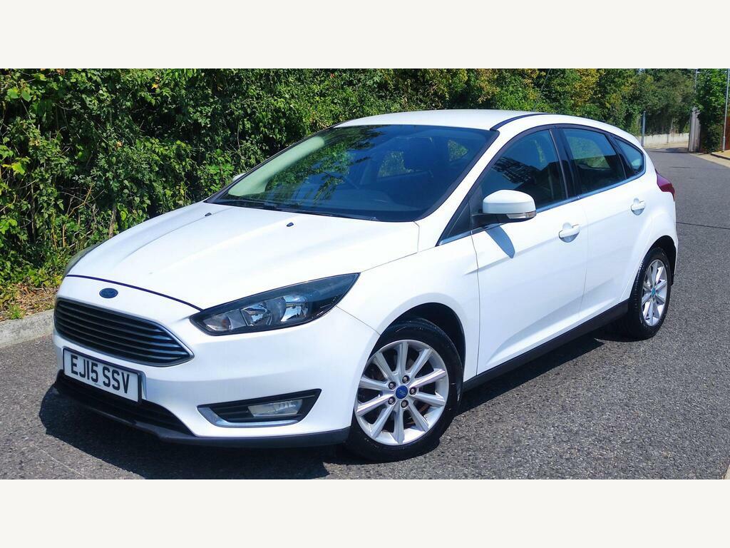Ford Focus 1.0T Ecoboost Titanium Euro 6 S S EJ15SSV White #2