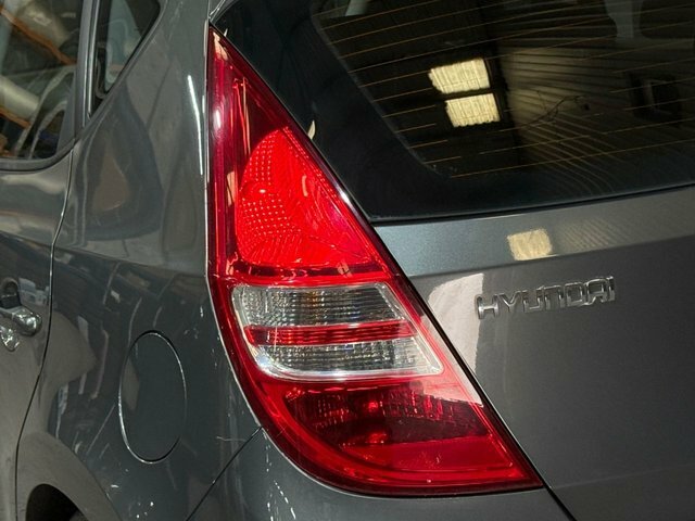 Hyundai I30 1.4 Comfort Hatchback Euro 4 10 Silver #21