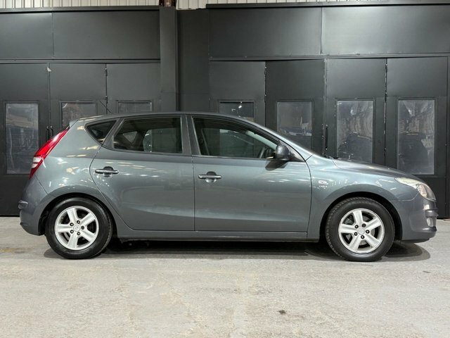 Hyundai I30 Crdi Comfort Hatchback Grey #3