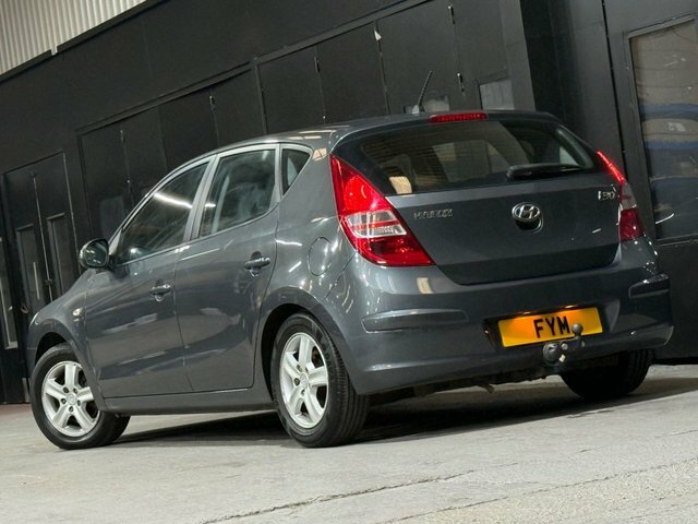 Hyundai I30 1.4 Comfort Hatchback Euro 4 10 Silver #64