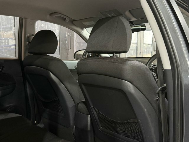 Hyundai I30 1.4 Comfort Hatchback Euro 4 10 Silver #37