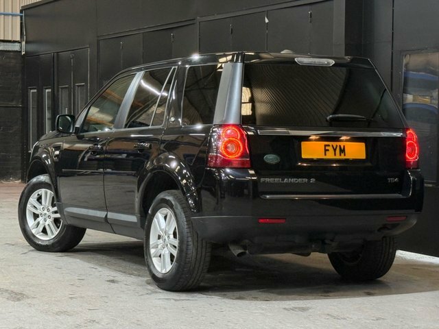 Land Rover Freelander 2 Td4 Black And White Black #4
