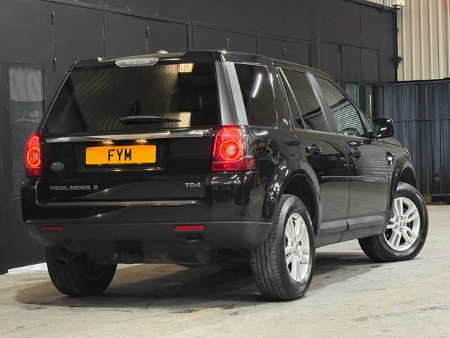 Land Rover Freelander 2 2 Dynamic Grey #16