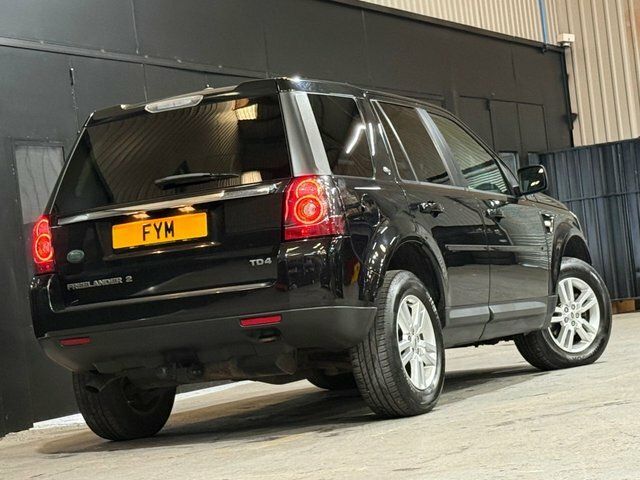 Land Rover Freelander 2 2 Dynamic Grey #58