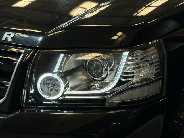 Land Rover Freelander 2 2 Dynamic Grey #60