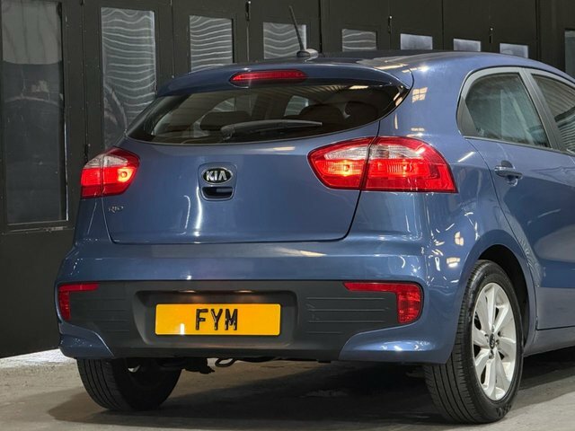 Kia RIO Hatchback Black #47