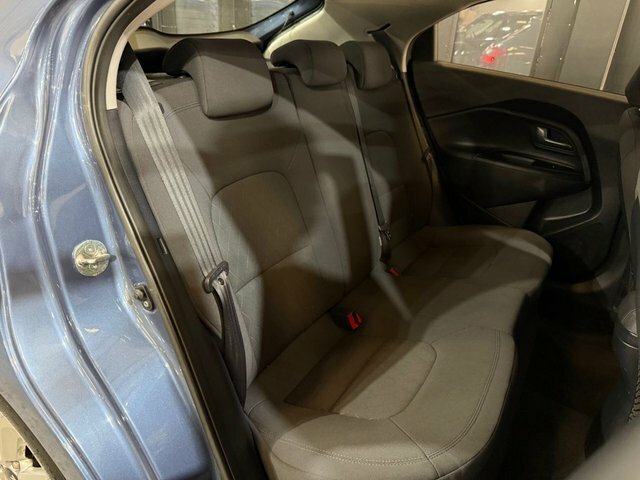 Kia RIO Hatchback Black #36