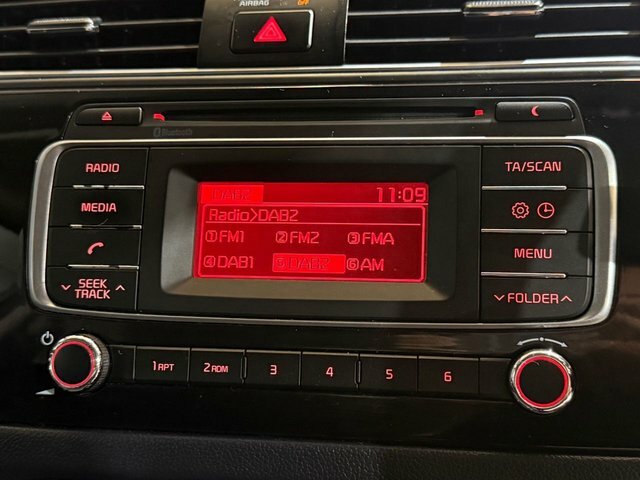 Kia RIO Hatchback Black #41