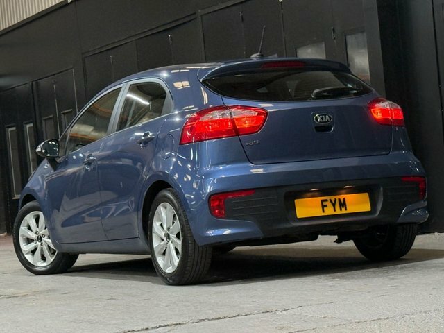 Kia RIO Hatchback Black #55