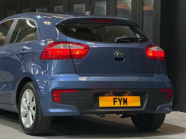 Kia RIO Hatchback Black #49
