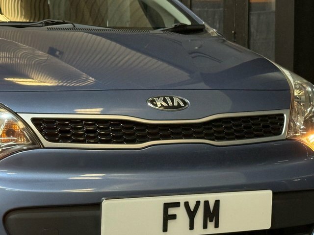 Kia RIO Hatchback Black #62