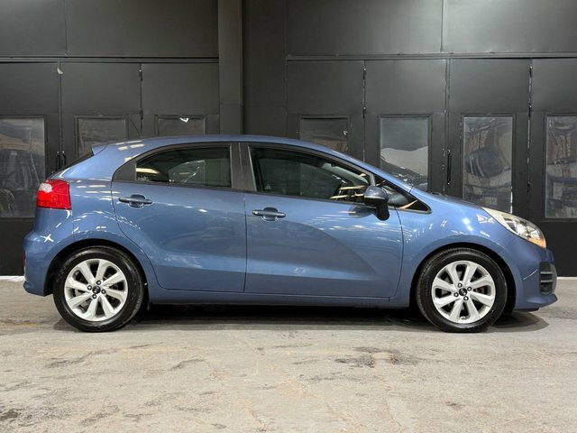 Kia RIO 2 Hatchback Blue #3