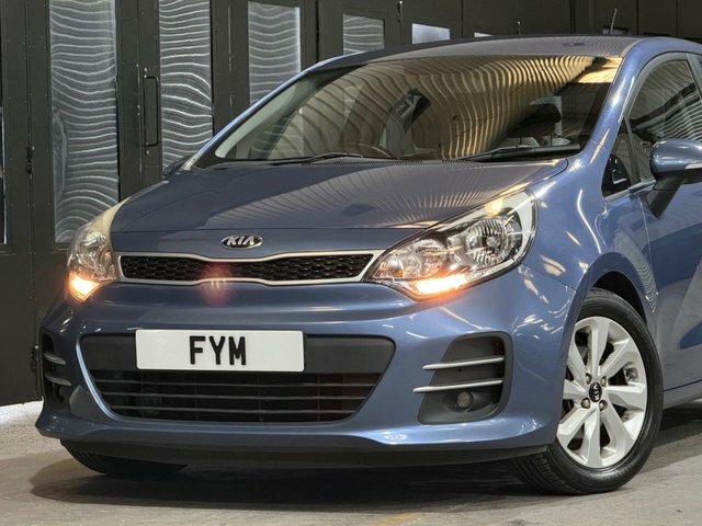 Kia RIO Hatchback Black #46