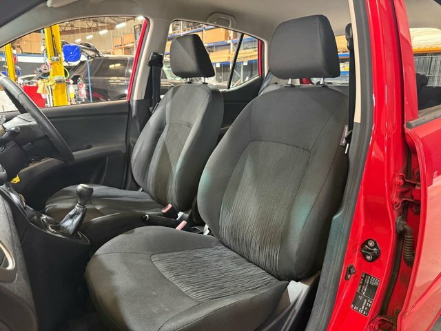 Hyundai I10 1.2 Active Grey #9