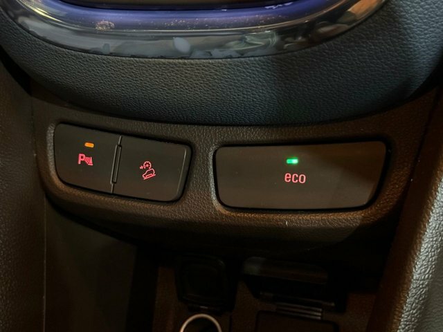 Vauxhall Mokka Hatchback Black #39